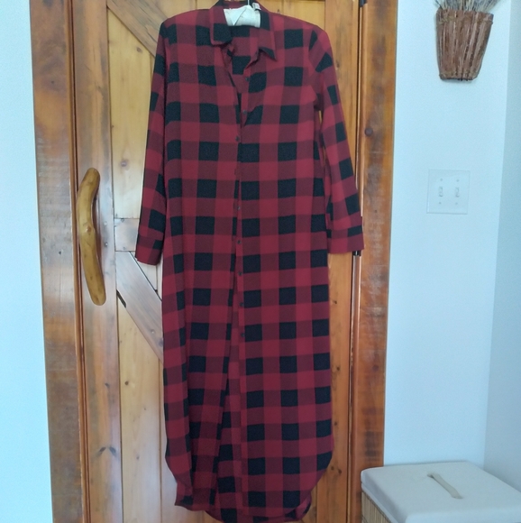 Maxi Buffalo Plaid Shirt Dress with Layering Slip - Picture 7 of 9